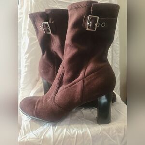 Elegant Brown Suede Women's Boots